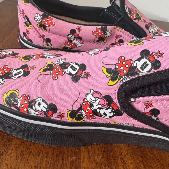 Vans Minnie Mouse Custom Shoes - Picture 5 of 13